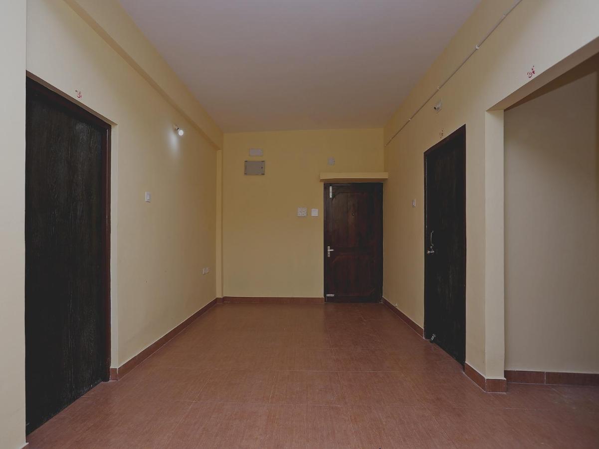 Oyo 17276 The Maple Tree Hotels Bhubaneswar Exterior foto