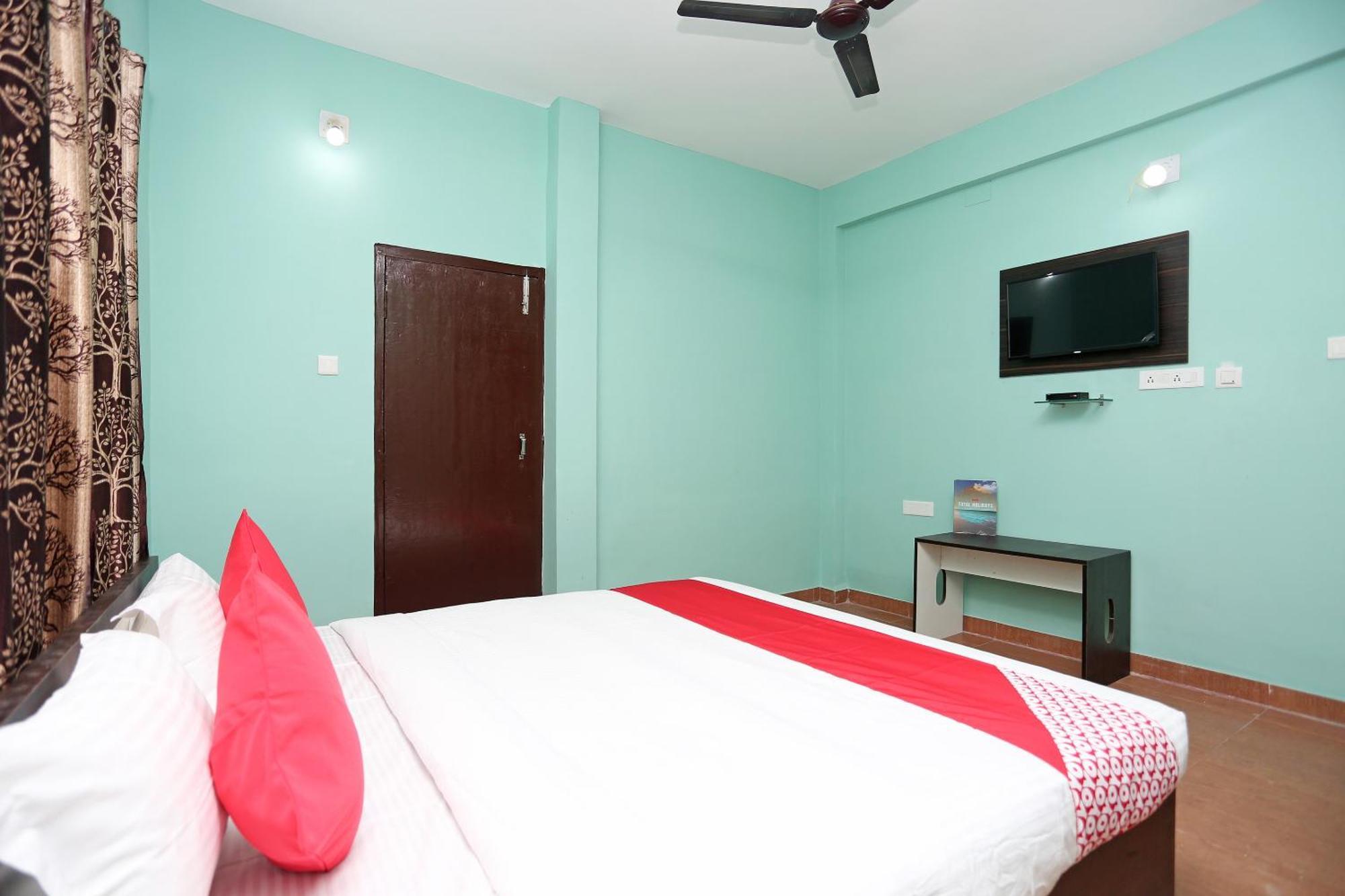 Oyo 17276 The Maple Tree Hotels Bhubaneswar Exterior foto