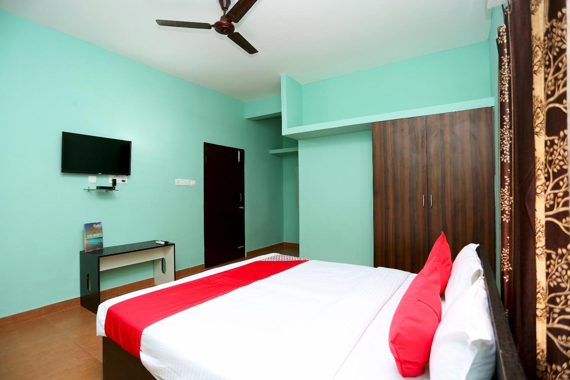 Oyo 17276 The Maple Tree Hotels Bhubaneswar Exterior foto